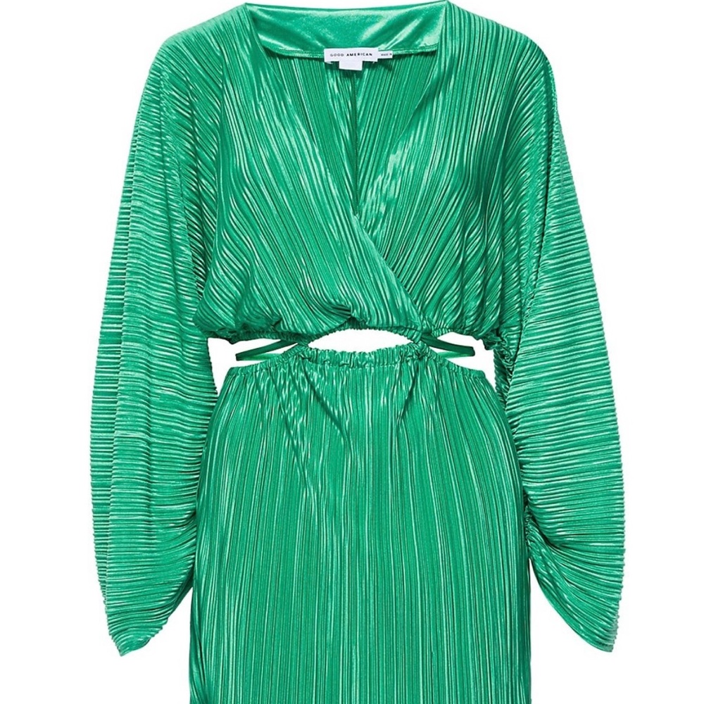 Good American Plissé Sculpted Dress.